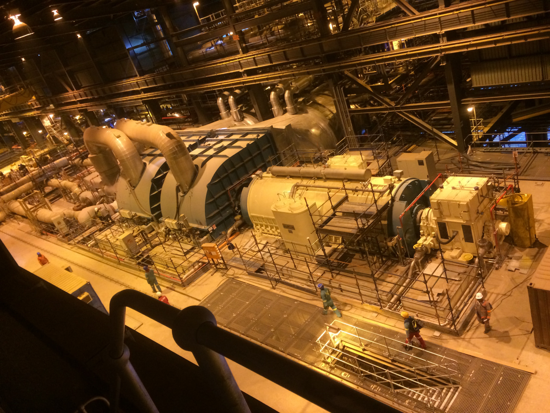 Salle des machines, turbine à vapeur 800 MW